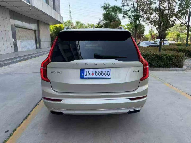 济宁16年沃尔沃XC908