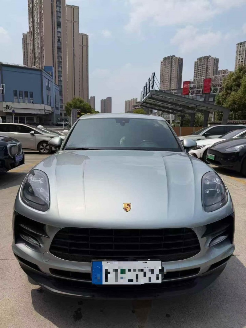 连云港20年保时捷Macan1