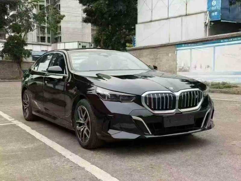 贵港25年宝马I53
