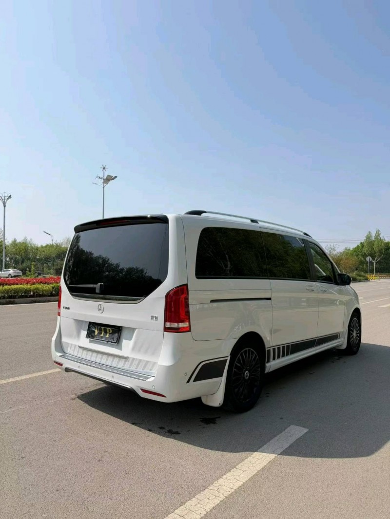 潍坊20年奔驰V8