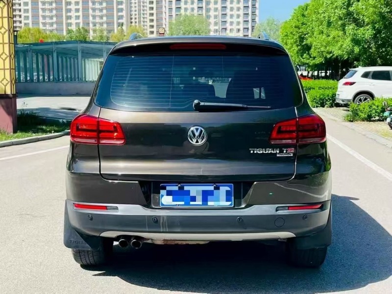 潍坊16年大众途观7