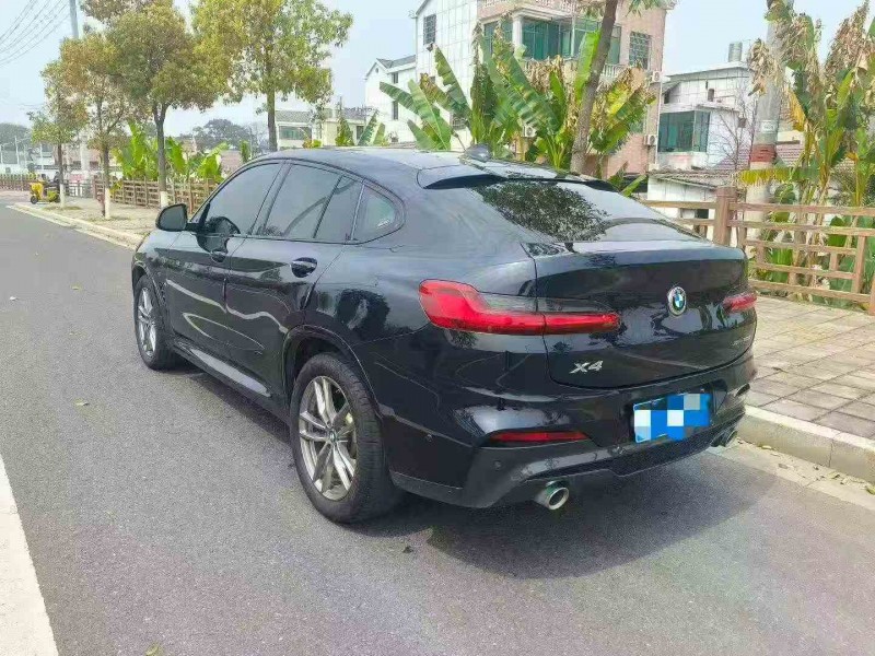吉安21年宝马X47