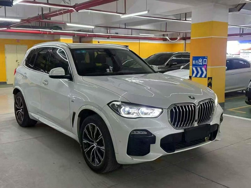 重庆19年宝马X52