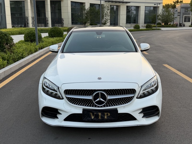 济宁19年奔驰C1