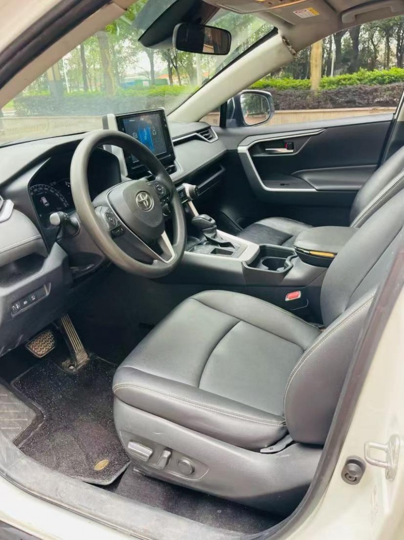 东莞20年丰田RAV4荣放3