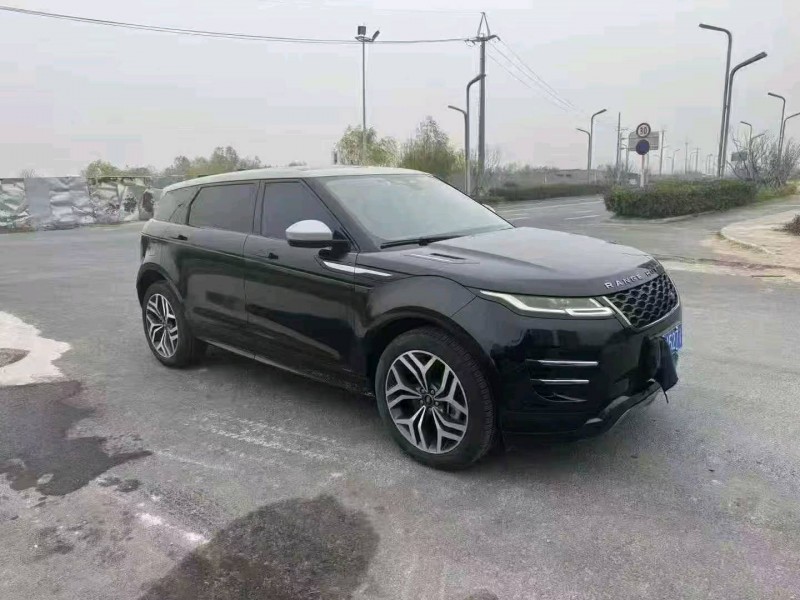 苏州22年路虎极光3