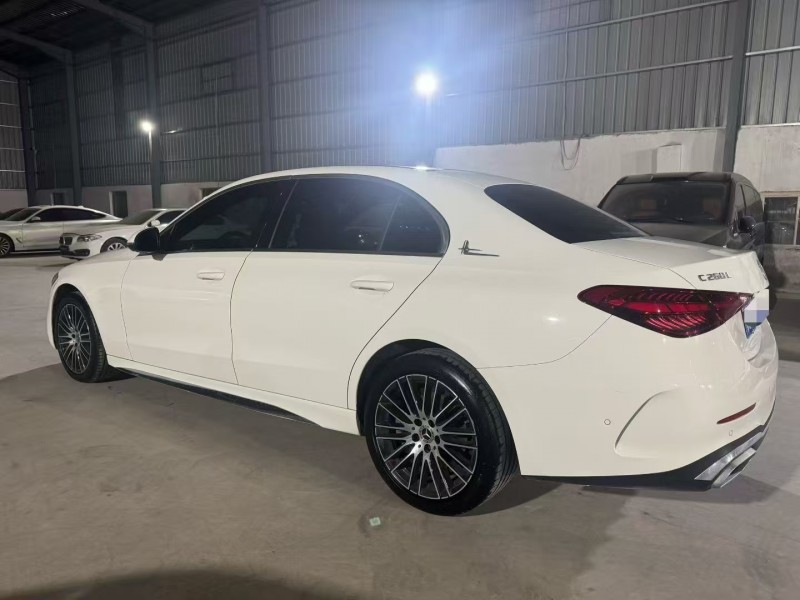 广州22年奔驰C8