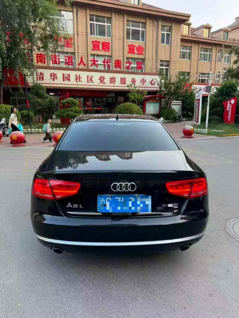 烟台14年奥迪A8L8