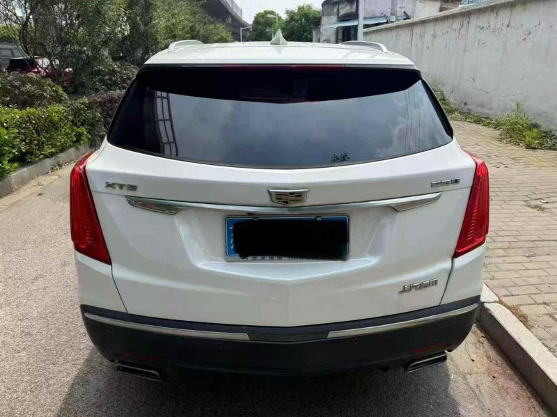南通18年凯迪拉克XT59