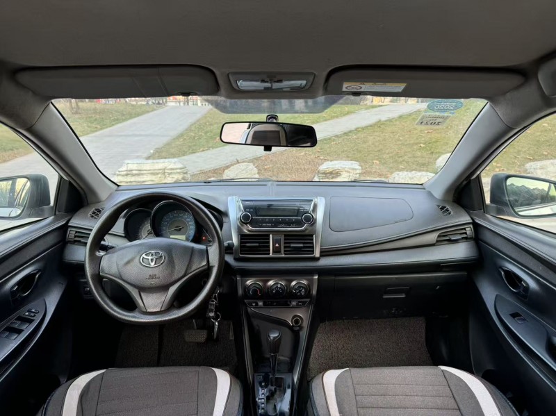 邢台14年丰田YARiS L 致炫8