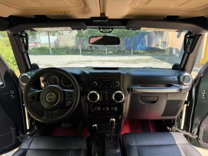 邢台12年Jeep牧马人7