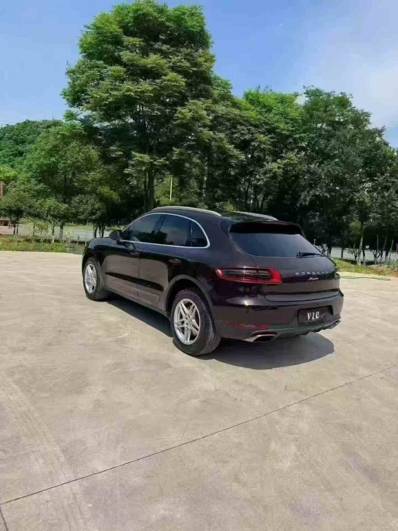 连云港16年保时捷Macan7