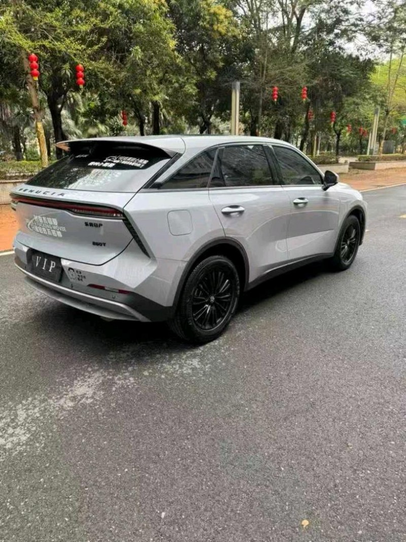 东莞23年启辰大V6