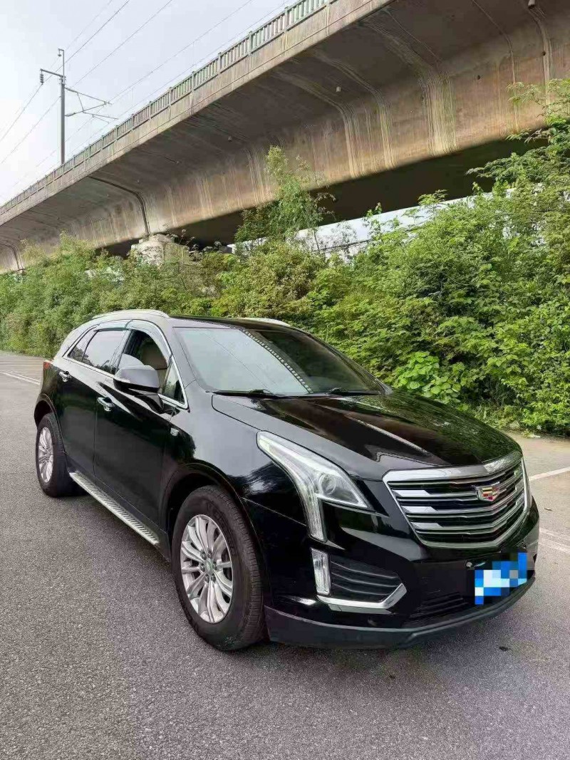 衡阳17年凯迪拉克XT52