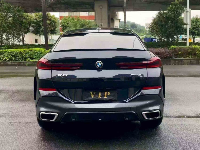 南平21年宝马X67