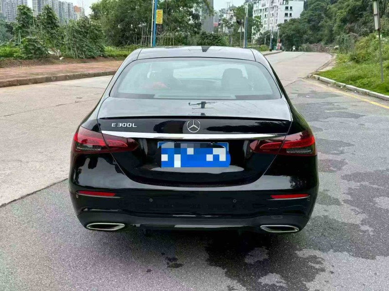泉州23年奔驰E8