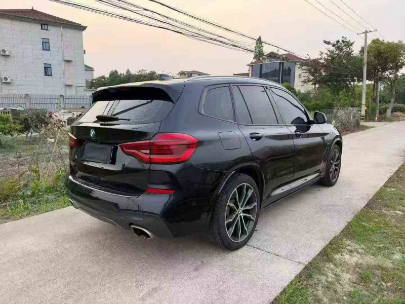 金华20年宝马X39