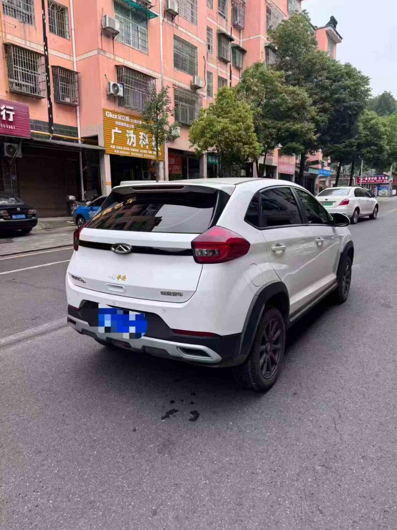 张家界25年奇瑞瑞虎7