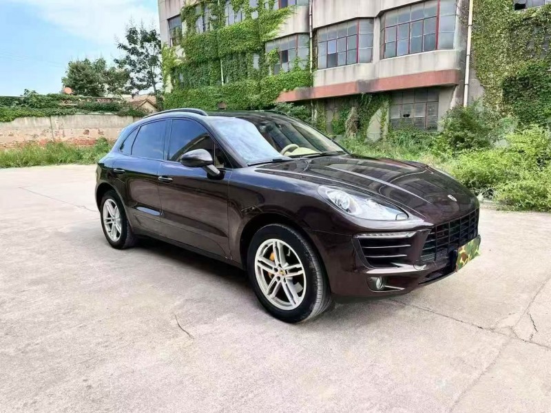 东营15年保时捷Macan2