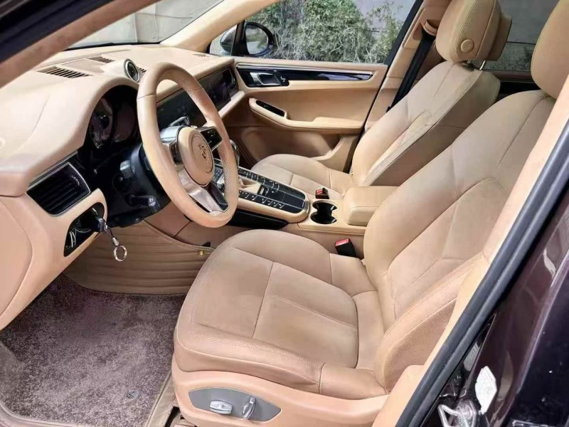 东营15年保时捷Macan6