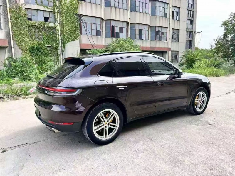 东营15年保时捷Macan8