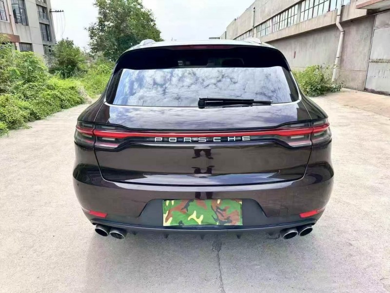 东营15年保时捷Macan9