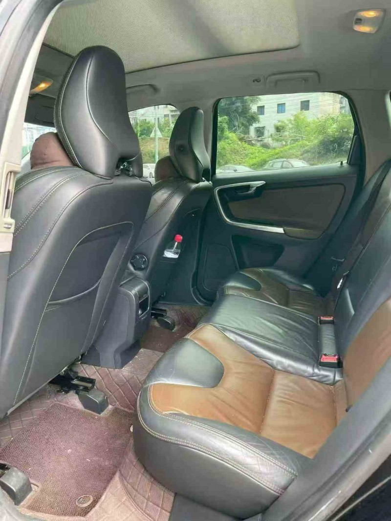 重庆14年沃尔沃XC604