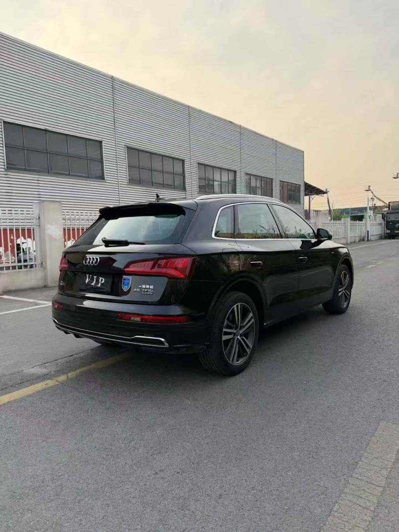 苏州20年奥迪Q59