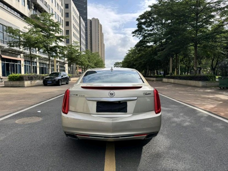 东莞15年凯迪拉克XTS8