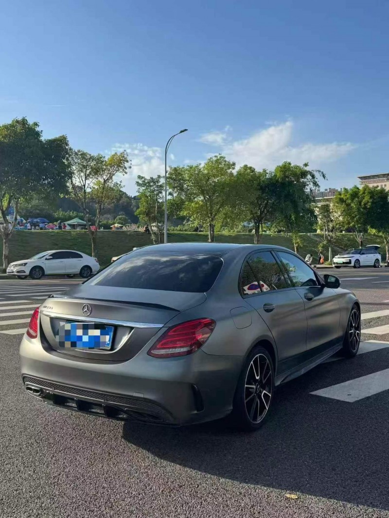 重庆18年奔驰AMG6