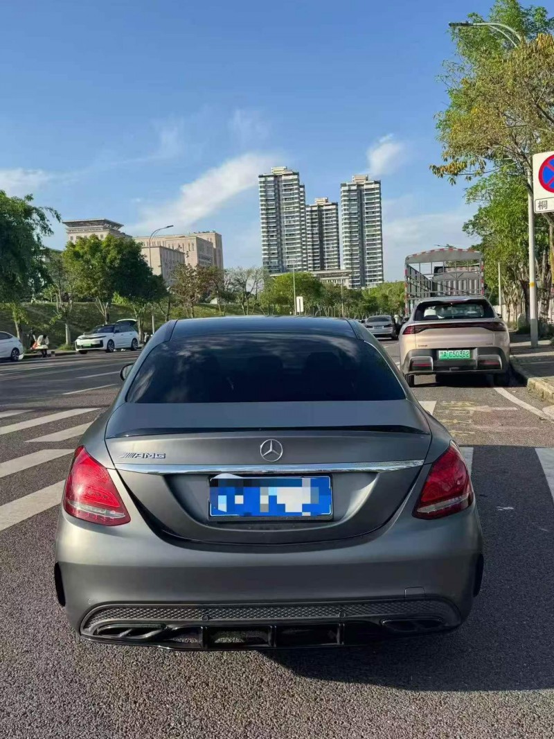 重庆18年奔驰AMG8