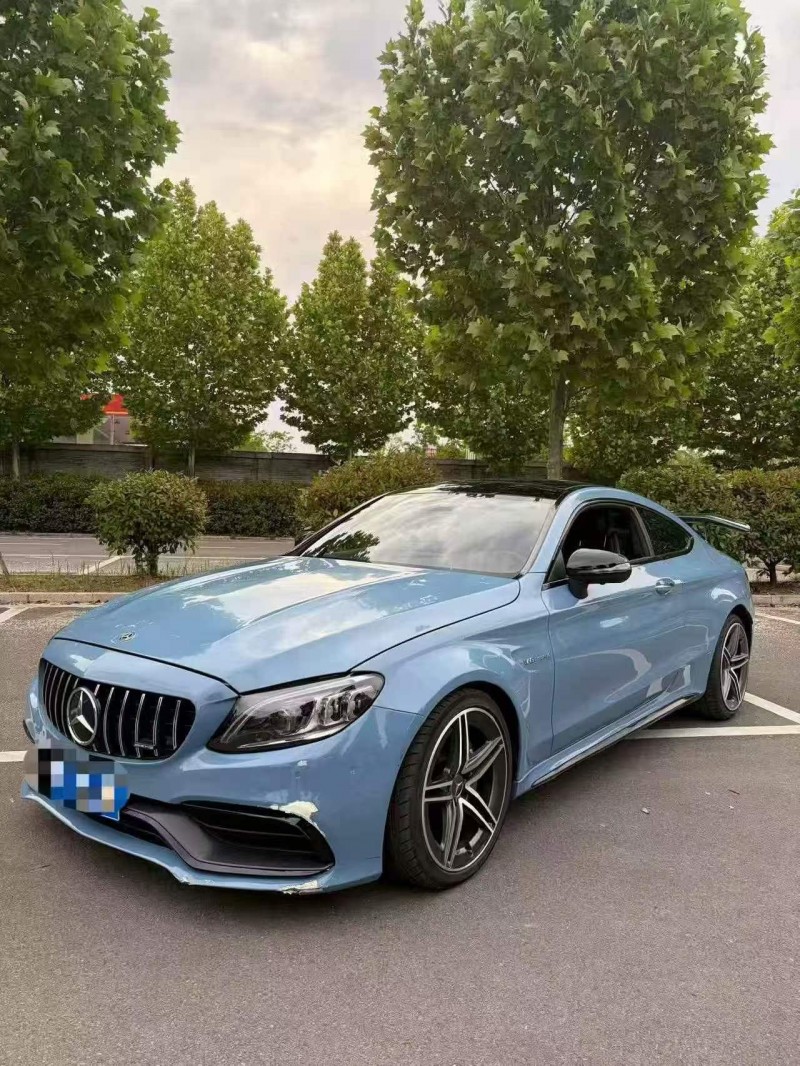 黄山21年奔驰AMG3