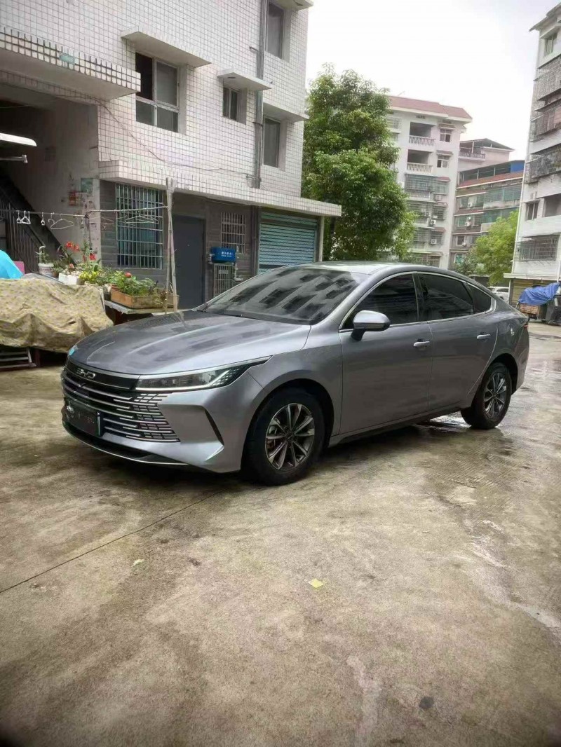 常德24年比亚迪驱逐舰3