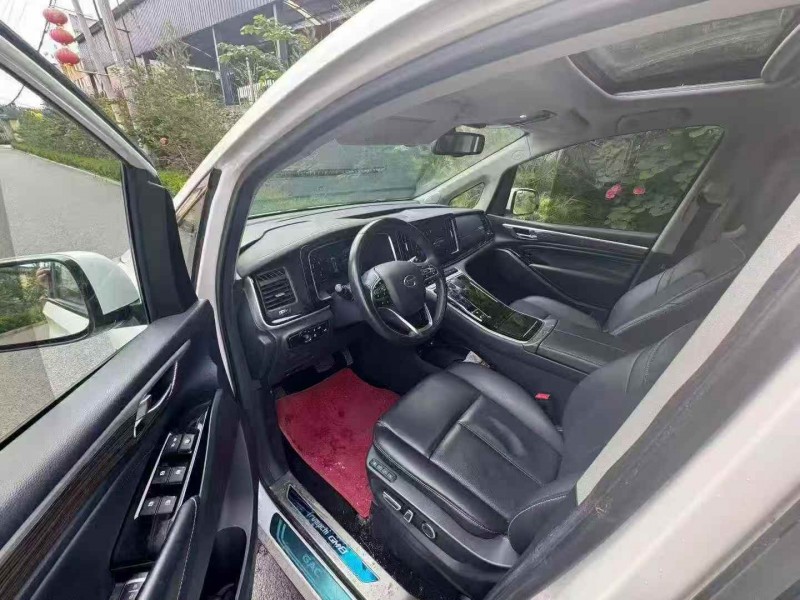 东营21年传祺M8/GM86