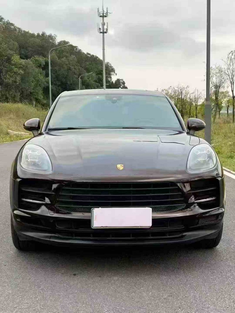 深圳20年保时捷Macan1