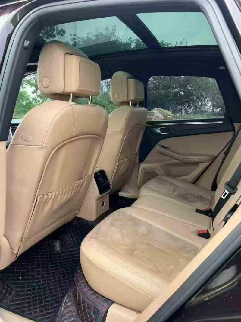 深圳20年保时捷Macan4