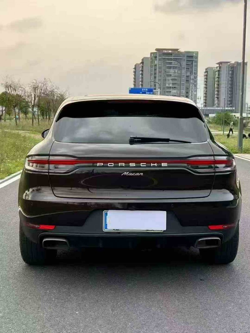 深圳20年保时捷Macan7
