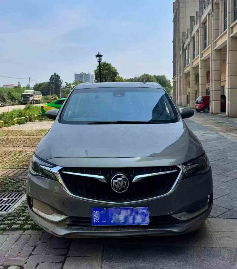鹰潭19年别克GL61