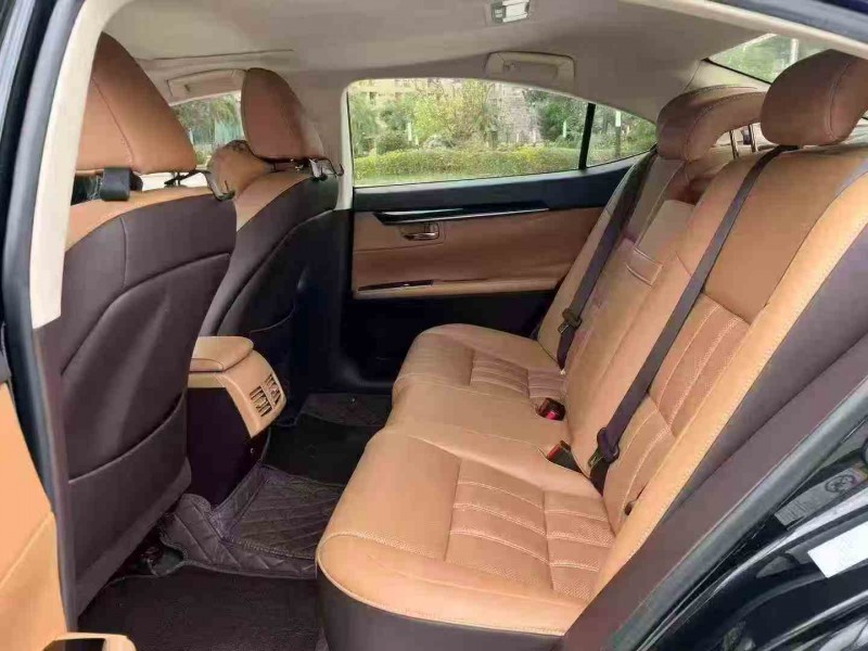 湛江17年雷克萨斯ES7