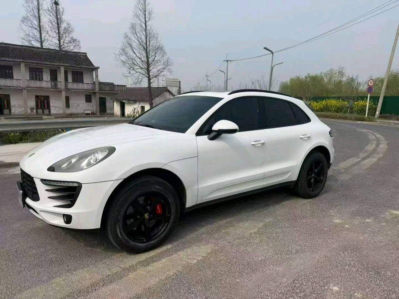 苏州15年保时捷Macan3