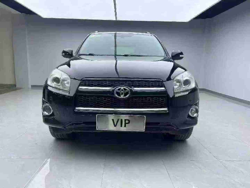 成都12年丰田RAV41