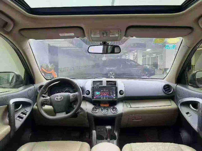 成都12年丰田RAV45