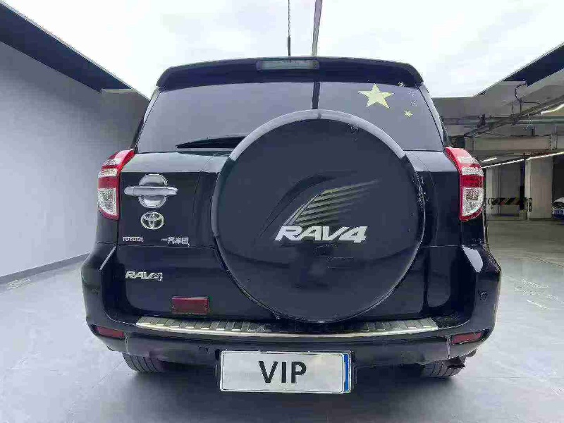 成都12年丰田RAV48