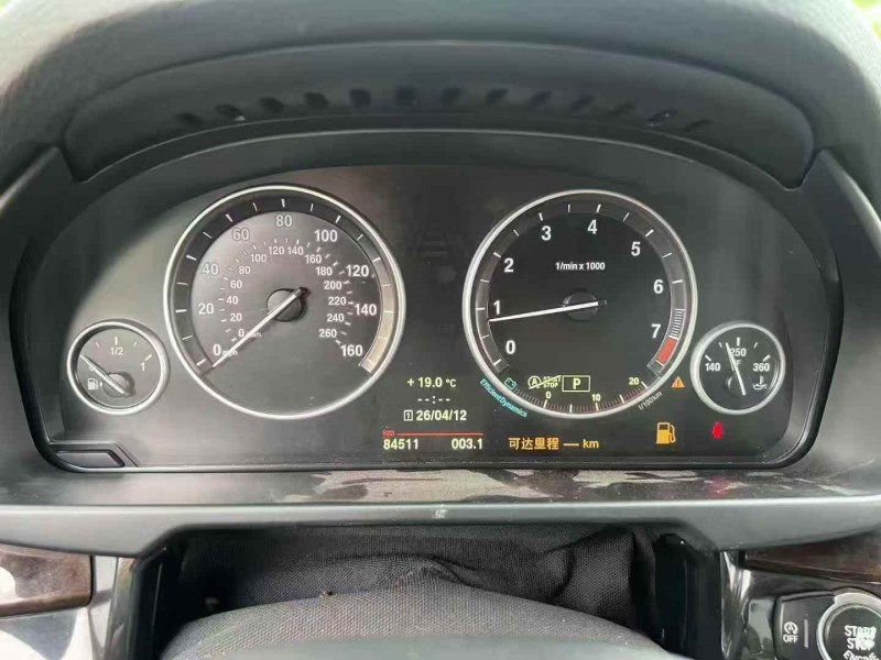 常德15年宝马X54