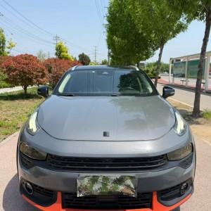 枣庄19年领克02轿车