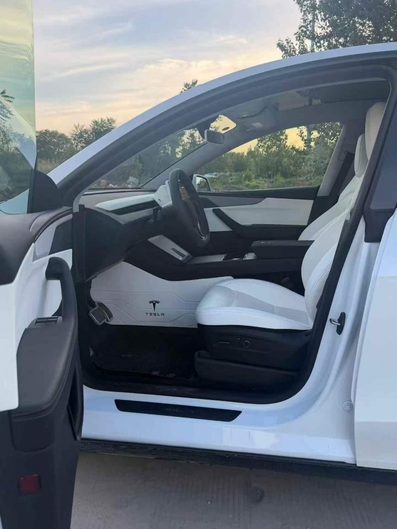 苏州26年特斯拉MODEL Y4