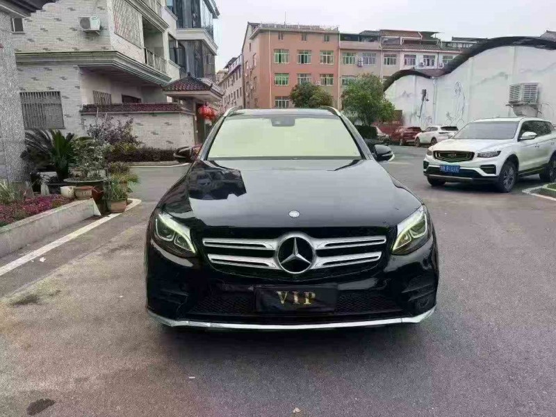湖州17年奔驰GLC1