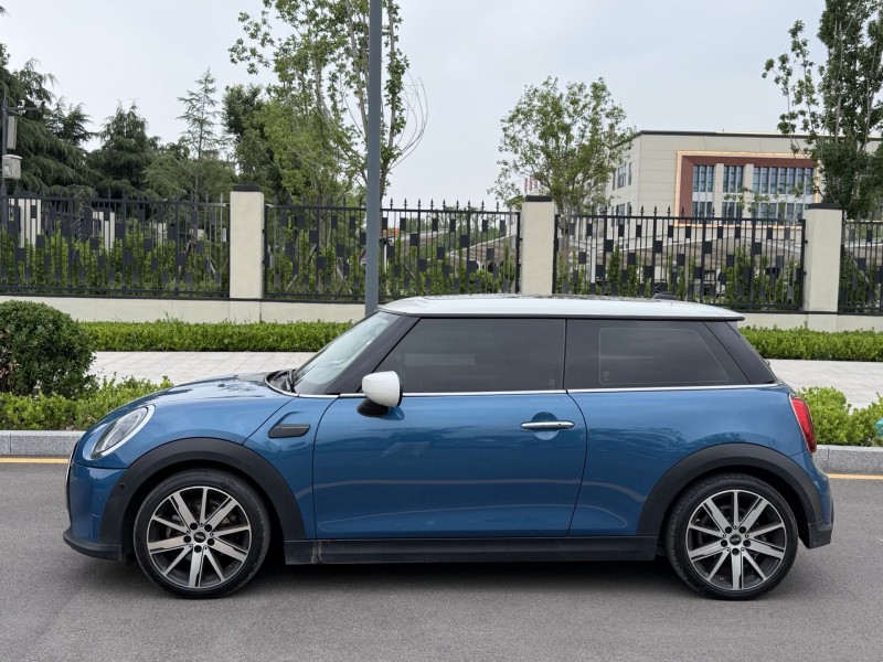 济宁22年MINICooper3