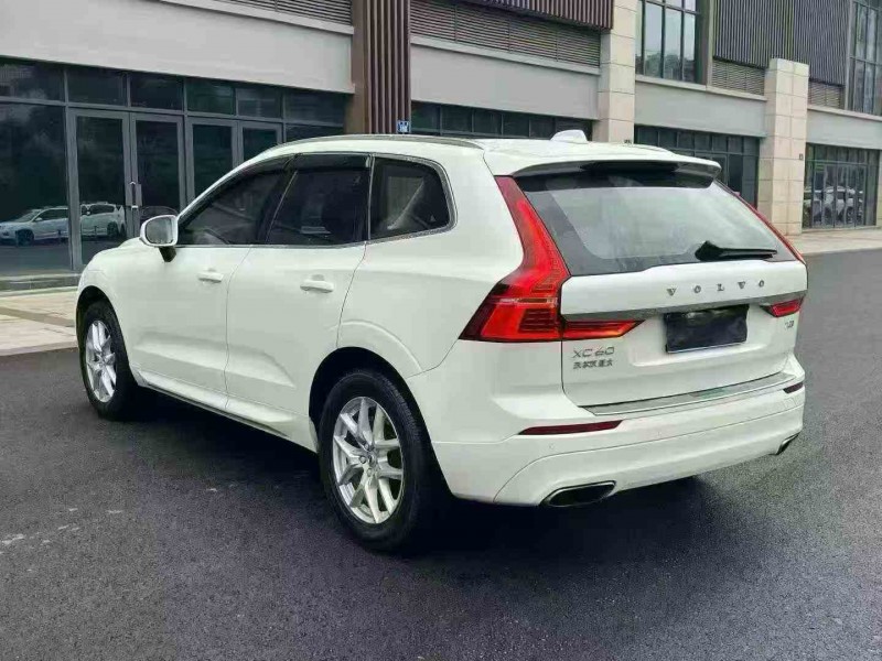 重庆18年沃尔沃XC609