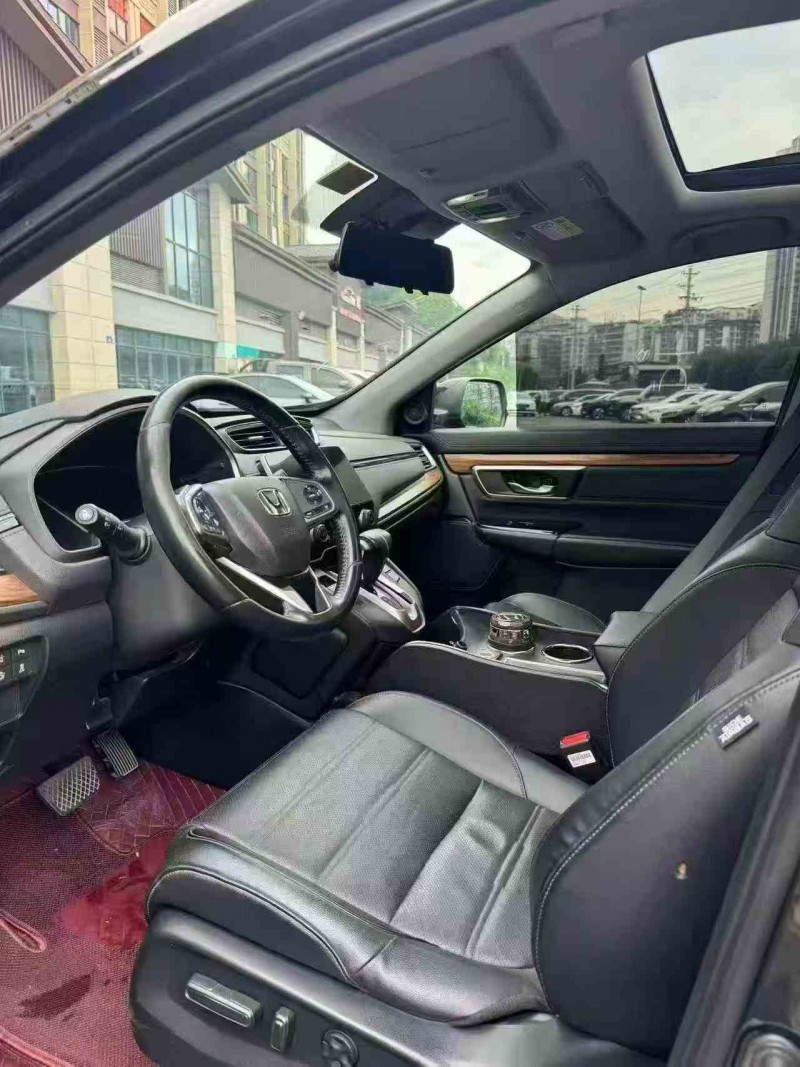 重庆22年本田CRV4